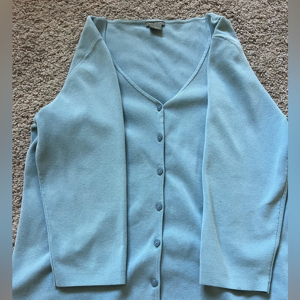 Ann Taylor light blue cardigan w 3/4 sleeves. Like new. Size XL, - Picture 7 of 8